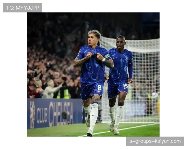 切尔西边锋闪耀,全队士气回升,切尔西巅峰时期阵容