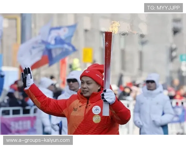 奥运火炬传递彰显体育精神，奥运火炬传递的重要意义
